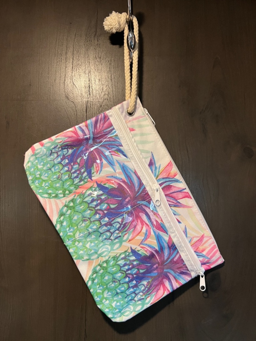 Tropical rainbow Pineapple Print waterproof Wristlet Clutch - Multicolor